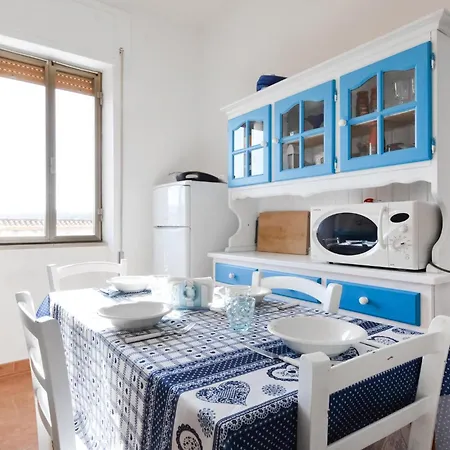 In With Kitchen Apartment