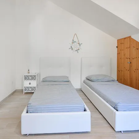 2 Bedroom In شقة غونيسا
